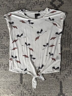 Crane-Print Tie-Front Crop Top in White